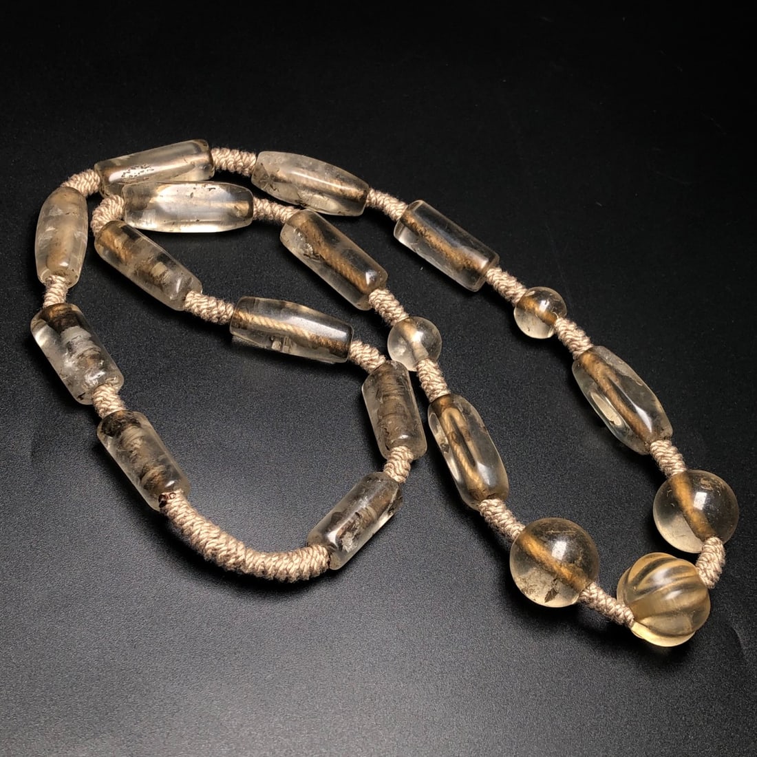 A Precious Crystal Necklace - 8