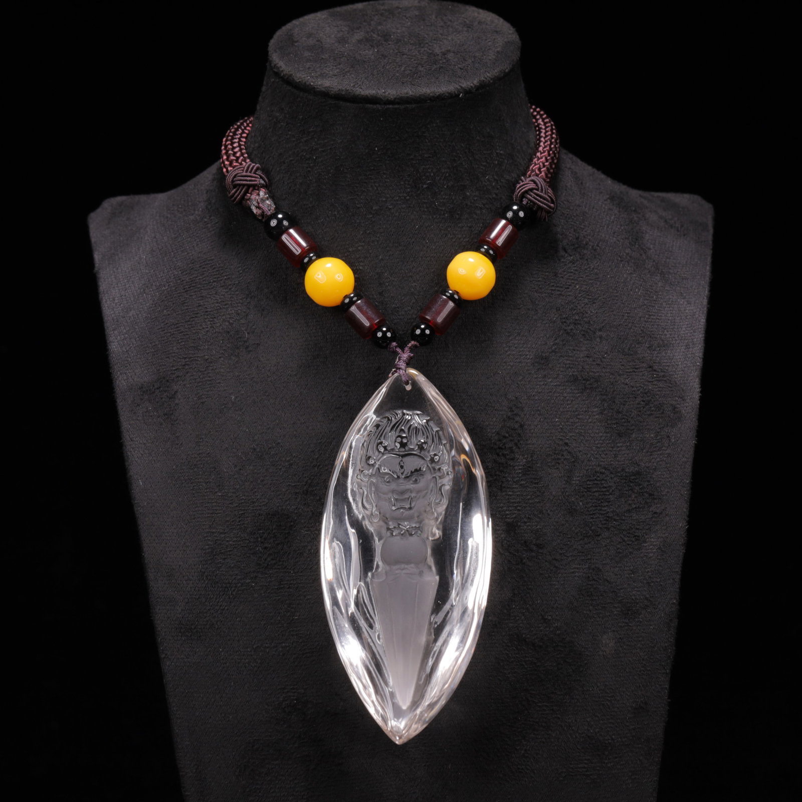 An Exquisite Crystal Statue of Mammon Pendant: An Exquisite Crystal Statue of Mammon Pendant,Size:1.6inx0.8inx3.7in,Weight:117g 水晶财神挂件