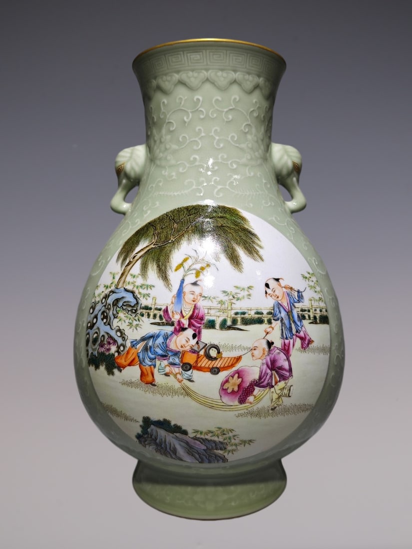 An Exquisite Famille-Rose Lotus Pattern Character and Story Pattern Double-Ears Vase: An Exquisite Famille-Rose Lotus Pattern Character and Story Pattern Double-Ears Vase Qing Dynasty, China Qianlong Six-character Mark Size:13.4inx8.7in豆青釉浮雕缠&#