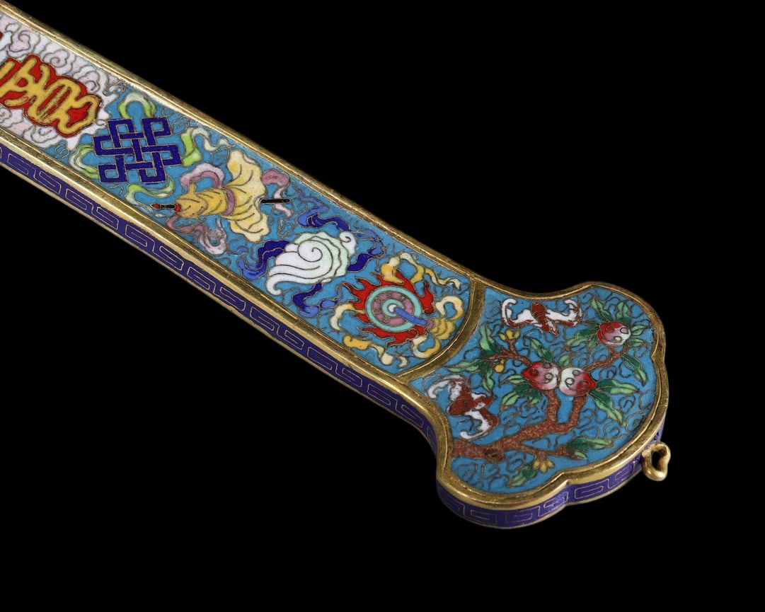 An Exquisite Cloisonne Character and Story Pattern Eight Treasures Pattern Bats and Peach Pattern - 5