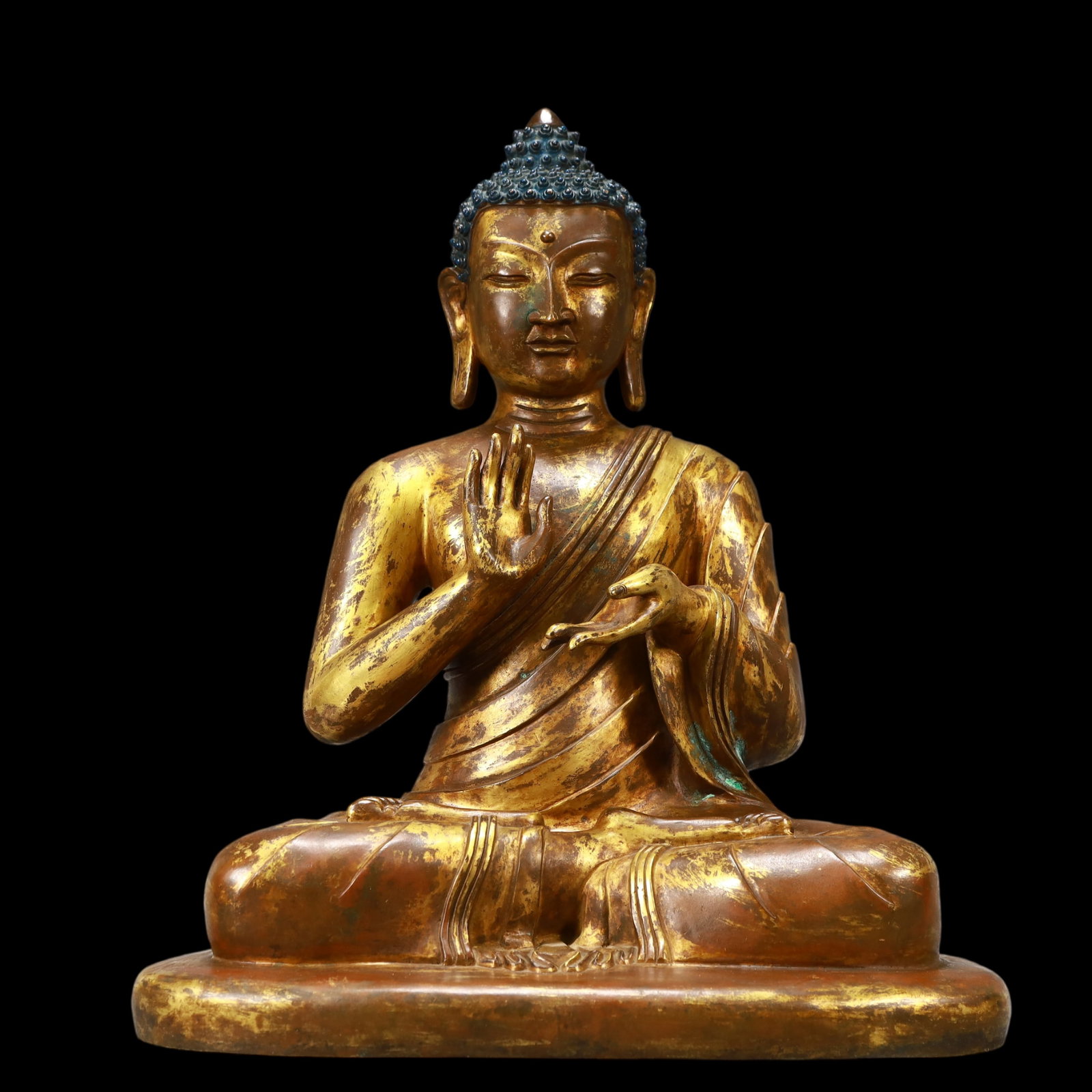 A Exquisite Gilt Bronze Statue of Sakyamuni (1 of 9)