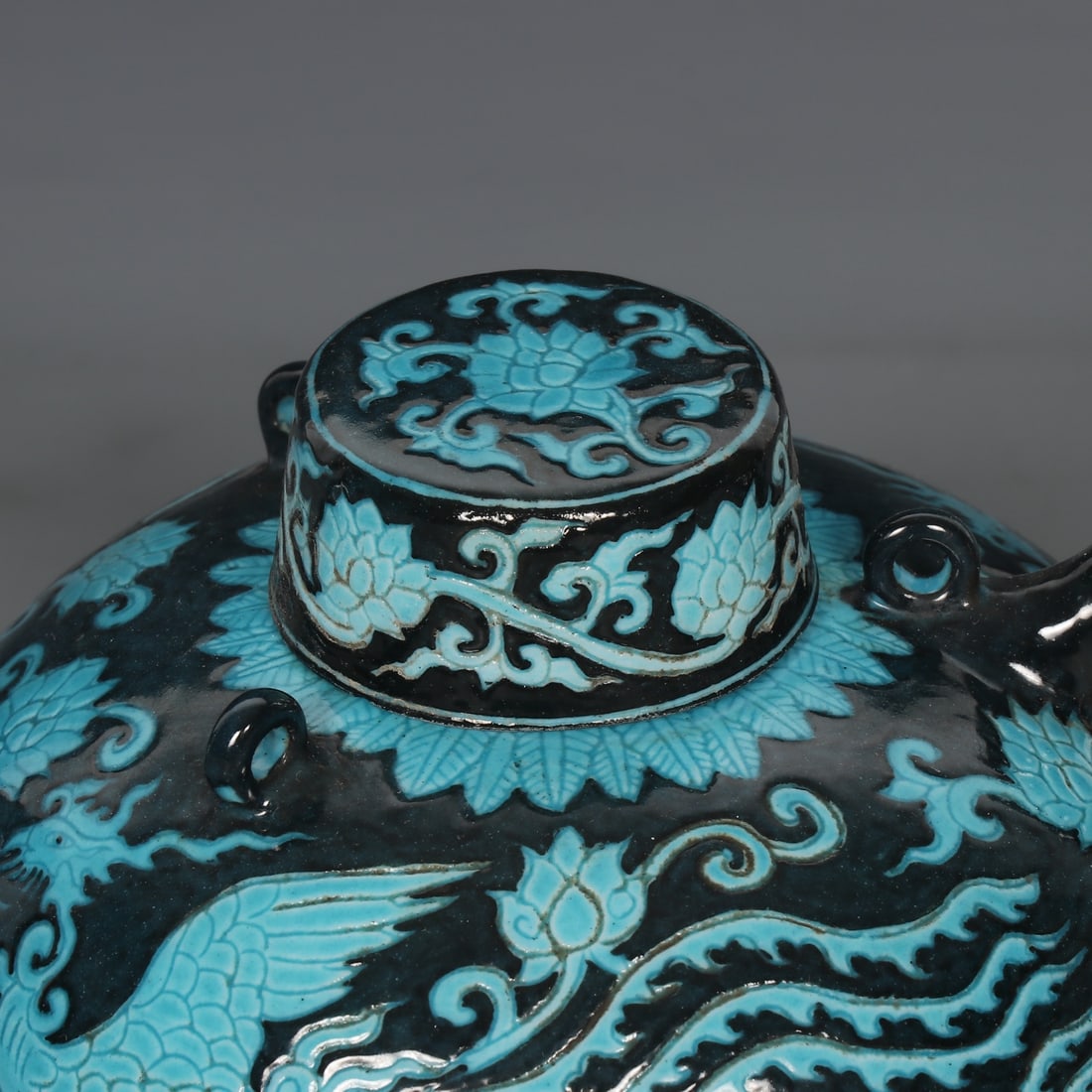 An Exquisite Blue Glazed Phoenix Pattern Lotus Pattern Teapot - 3