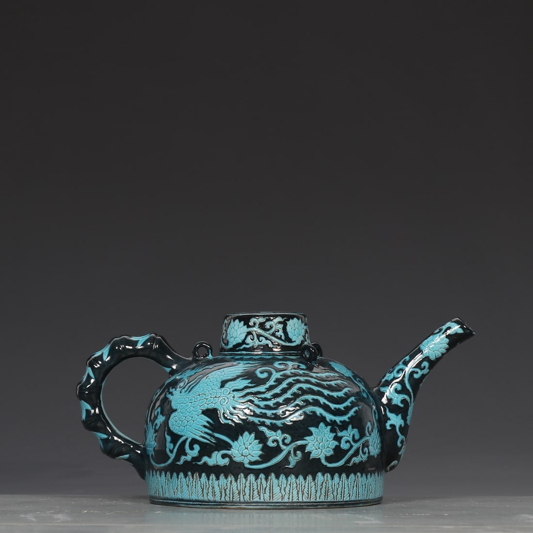 An Exquisite Blue Glazed Phoenix Pattern Lotus Pattern Teapot - 6