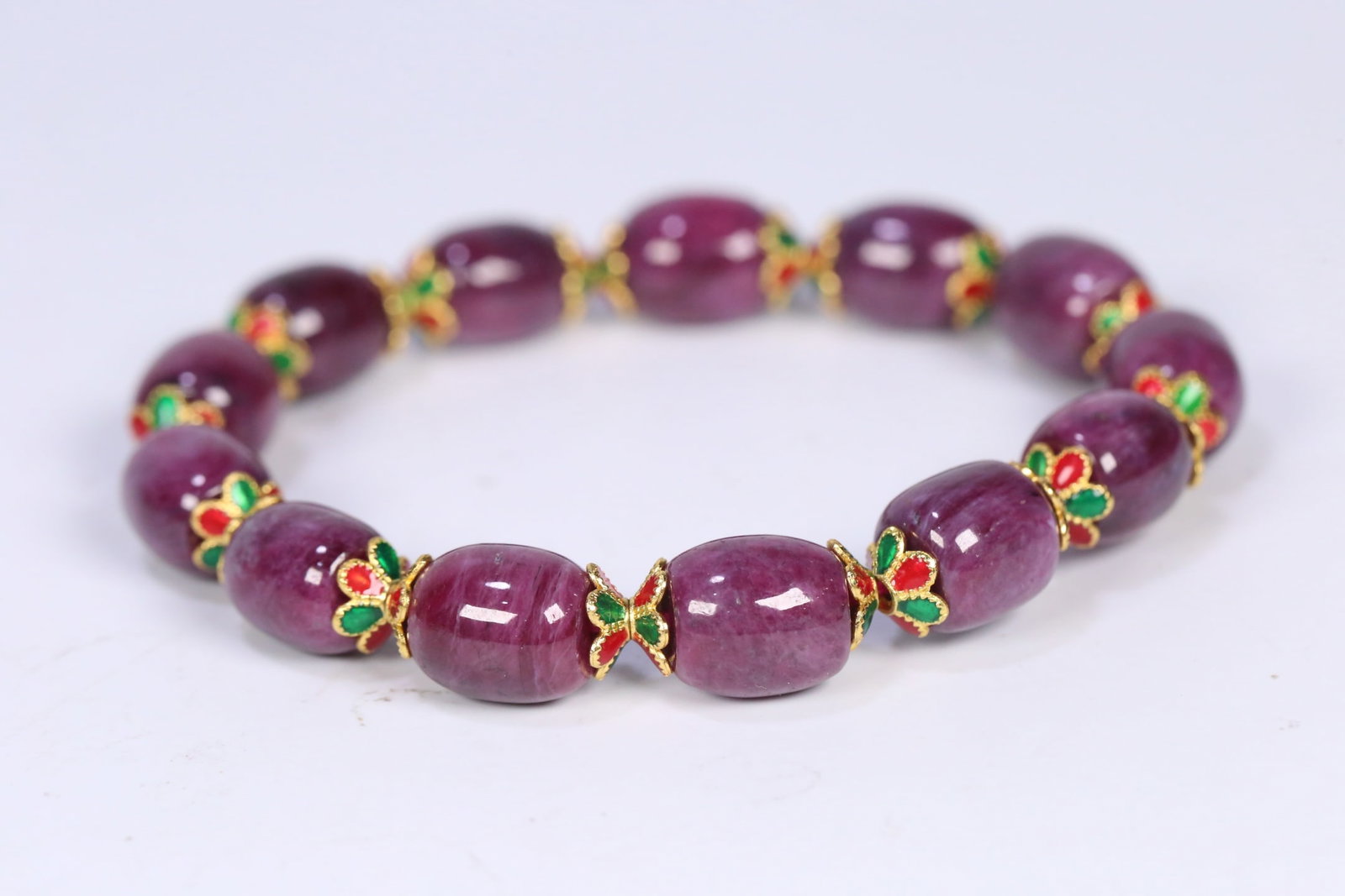 An Exquisite Ruby Bracelets - 2