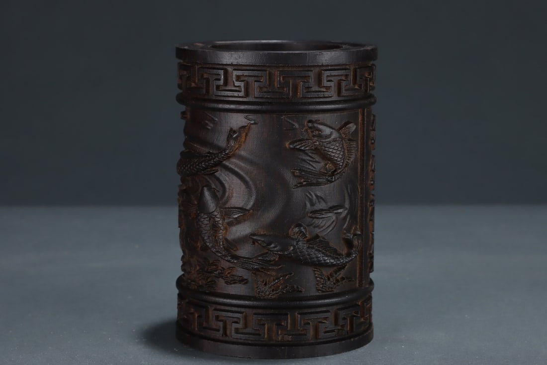 An Exquisite Eaglewood Fish Pattern Brush Pot - 5