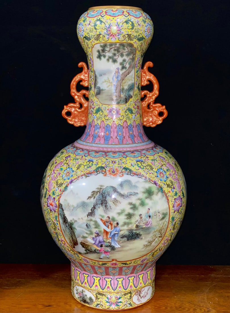 An Exquisite Famille-Rose Lotus Pattern Landscape and Figure Pattern Double-Ears Vase: An Exquisite Famille-Rose Lotus Pattern Landscape and Figure Pattern Double-Ears Vase Qing Dynasty, China Qianlong Four-character Mark Size:24.1inx12.4in粉彩描金边黄