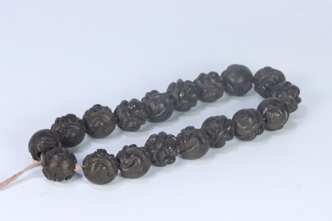 An Exquisite Eaglewood Bracelets - 6