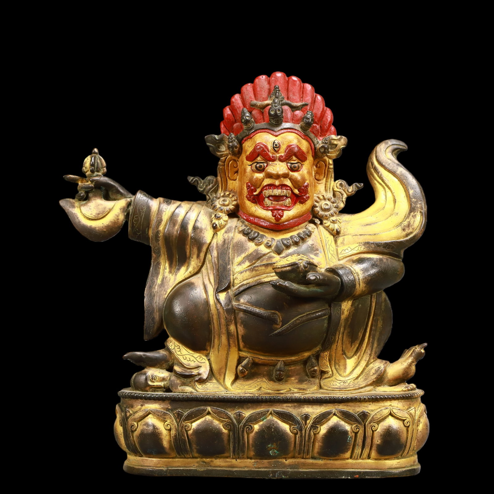 A Exquisite Gilt Bronze Statue of Mammon: A Exquisite Gilt Bronze Statue of Mammon Qing Dynasty, China Size:9.4inx3.1inx11in Weight:4000g铜鎏金财神 中国清代 Size:24cmx8cmx28cm Weight:4000g