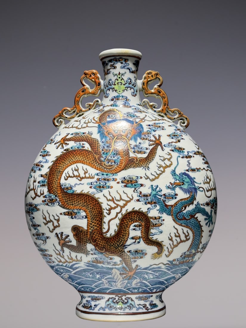 An Exquisite Doucai Dragon Pattern Seawater Pattern Double-Ears Vase (1 of 9)