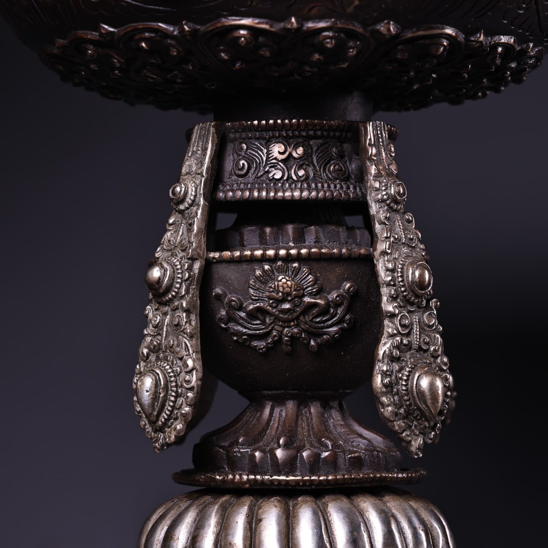An Exquisite Silver Bronze Eight Treasures Pattern Candlestick - 4