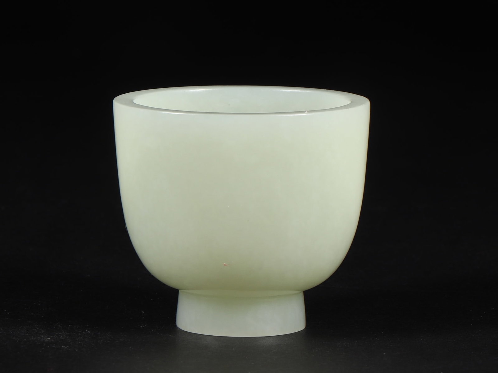 An Exquisite White Jade Cup - 7