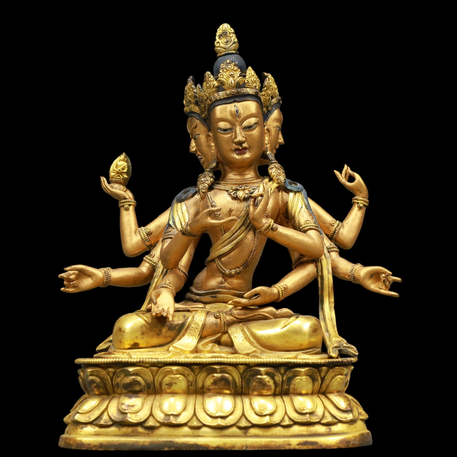 A Exquisite Gilt Bronze Six-arms Buddha statue: A Exquisite Gilt Bronze Six-arms Buddha statue Ming Dynasty, China Size:5.9inx3.7inx8.9in Weight:2250g铜鎏金三头六臂佛像