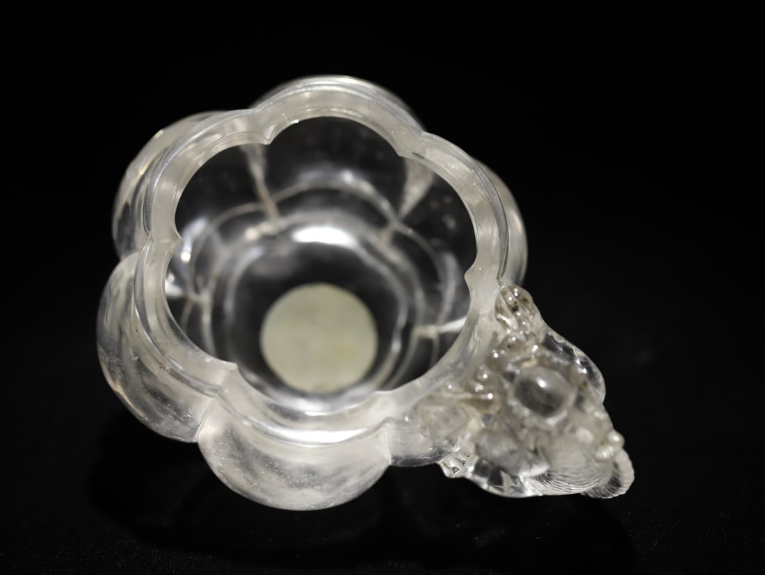 An Exquisite Crystal Dragon Pattern Cup - 6