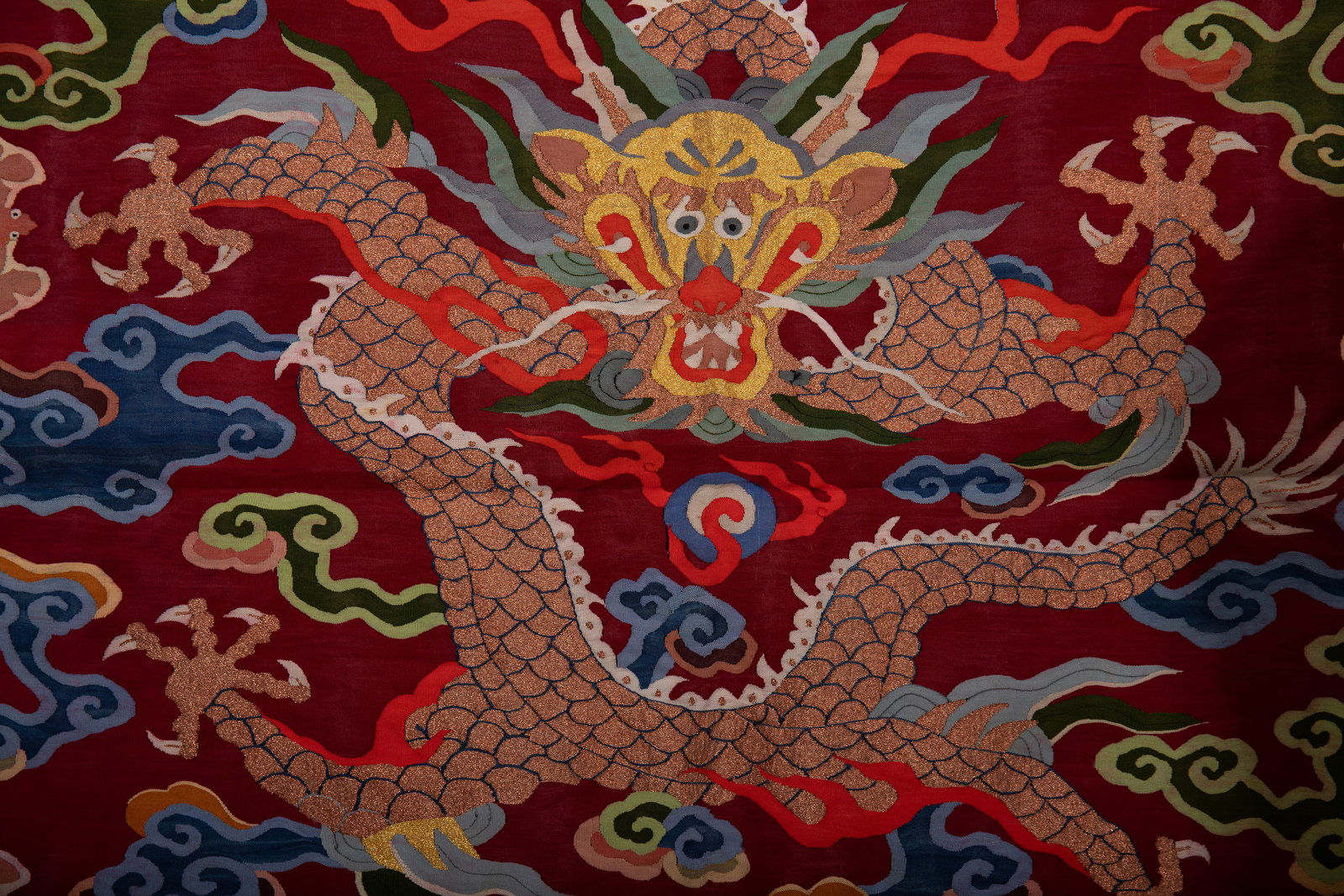 An Exquisite Kesi Embroidery Auspicious Cloud and Dragon Pattern - 10