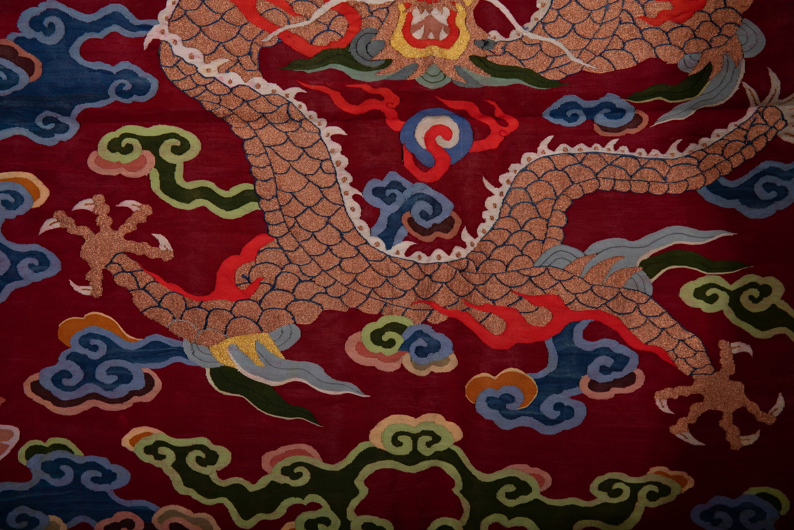 An Exquisite Kesi Embroidery Auspicious Cloud and Dragon Pattern - 8