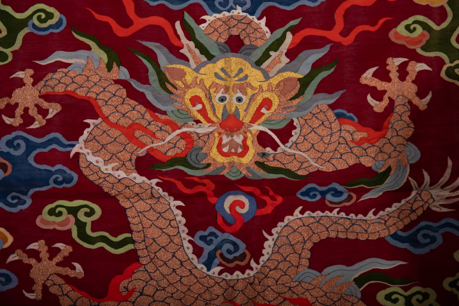 An Exquisite Kesi Embroidery Auspicious Cloud and Dragon Pattern - 9