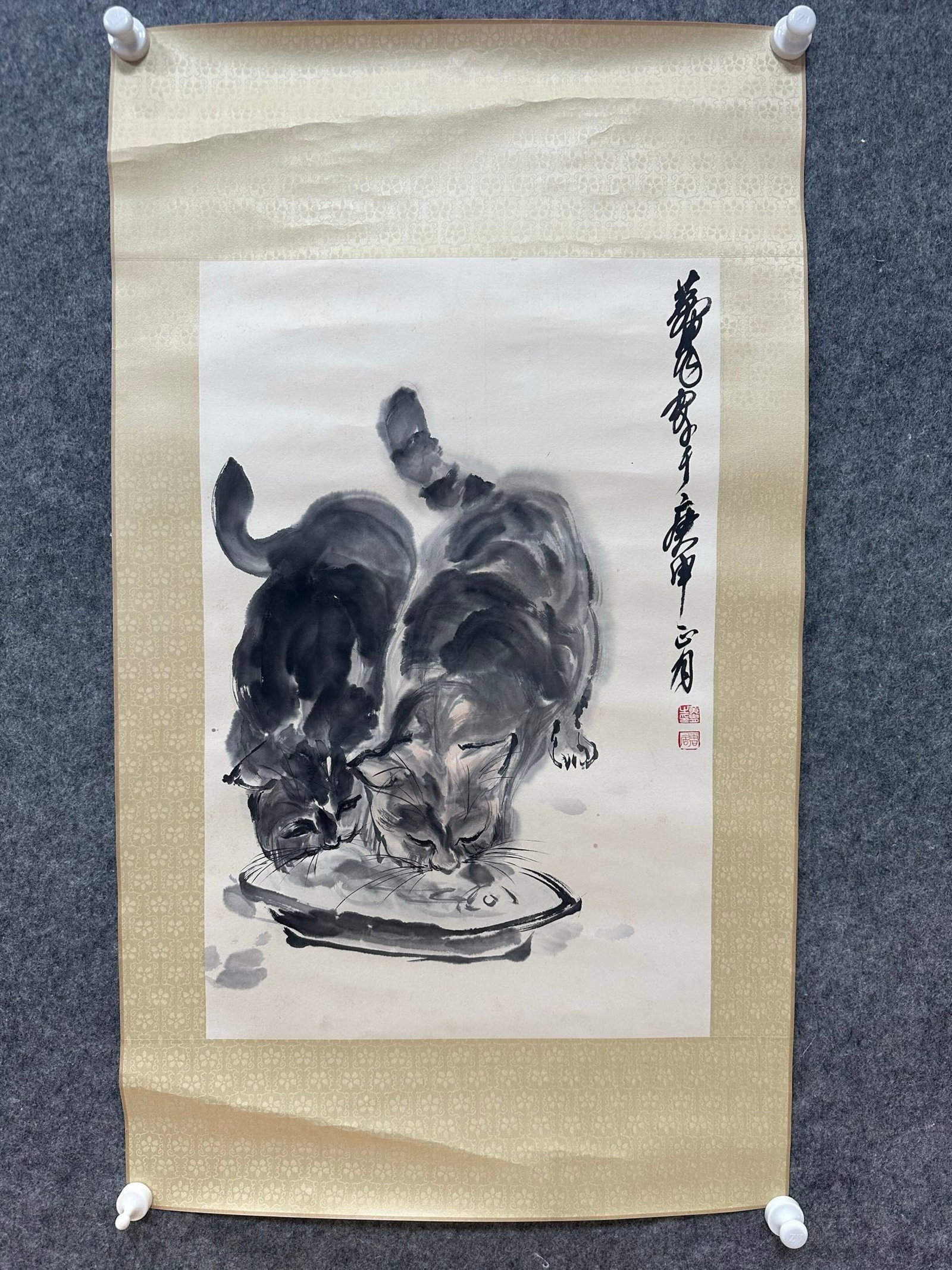 A Chinese Ink Painting of Cat on Paper: A Chinese Ink Painting of Cat on Paper,Huang Zhou,Size:17.7inx26.8in 一幅中国水墨猫画,黄胄