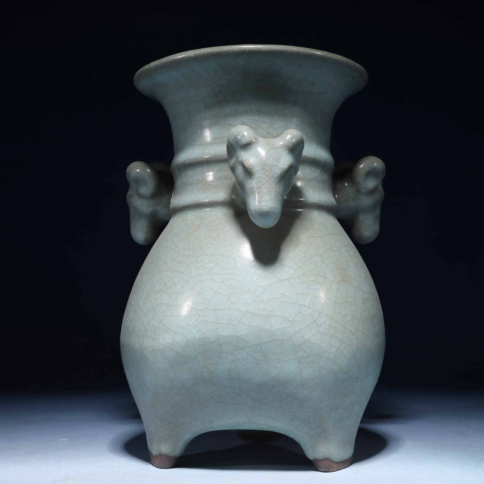 An Exquisite Ru yao Sky Blue Glazed Sheep-Ears and Tripod Vase: An Exquisite Ru yao Sky Blue Glazed Sheep-Ears and Tripod Vase Ru yao Sky Blue Glazed Sheep-Ears and Tripod Vase,Song Dynasty,China,Size:6.7inx9.8in,Weight:1950g 汝窑天青ດ