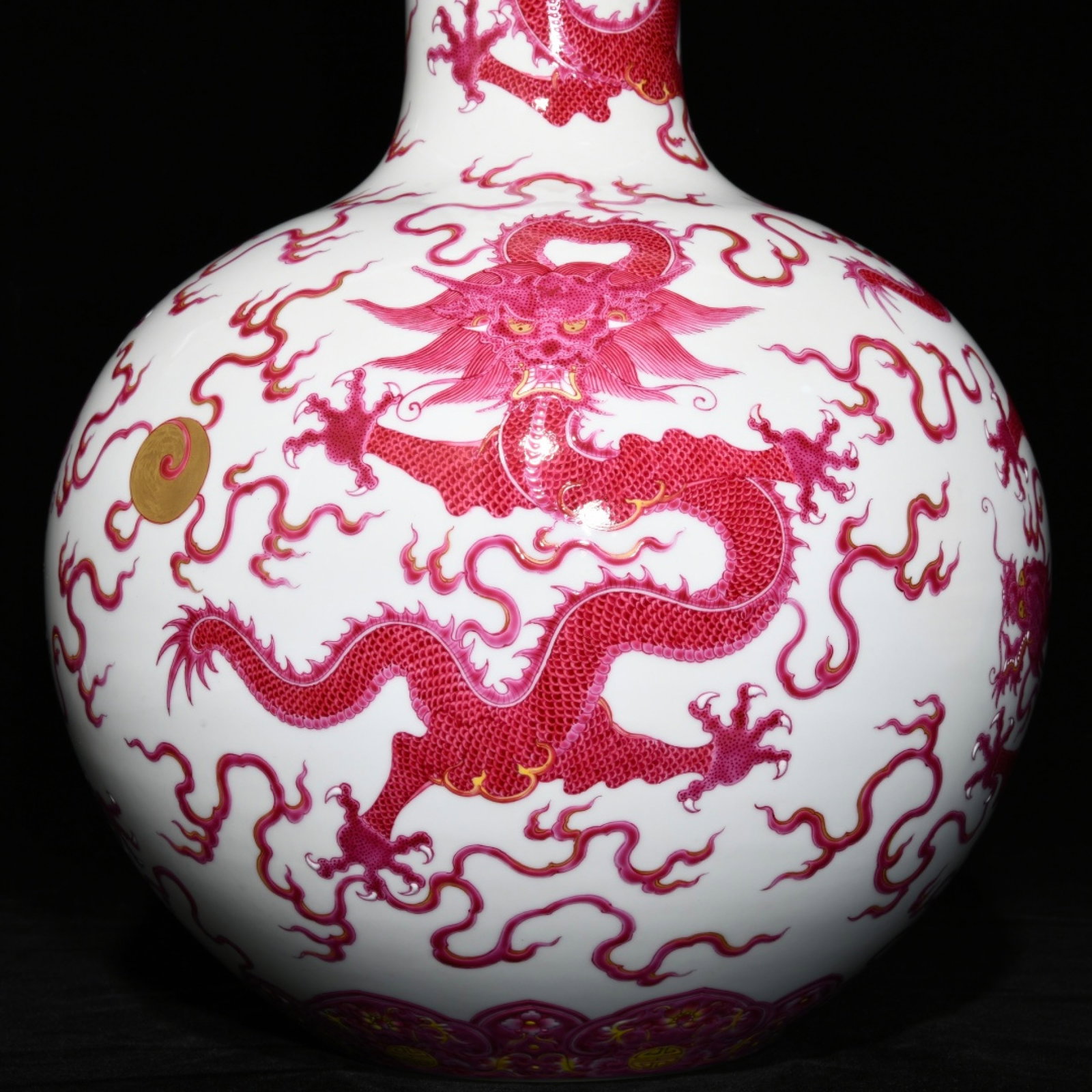 A Huge Agate Red Glazed Auspicious Cloud and Dragon Pattern Vase - 5