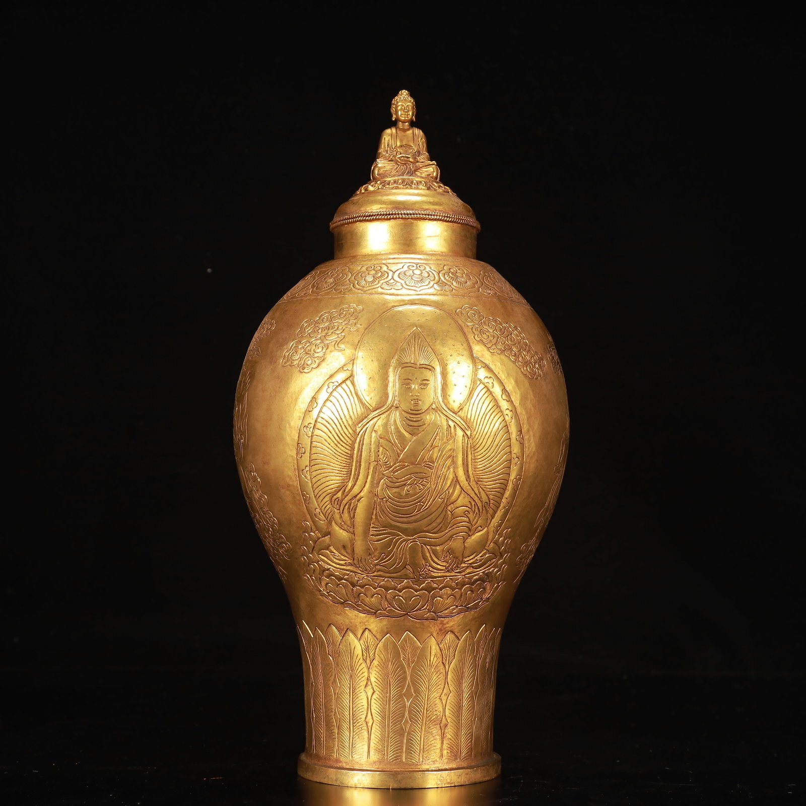 A Rare Gilt Bronze Statue of Avalokitesvara Pattern Bottle: A Rare Gilt Bronze Statue of Avalokitesvara Pattern Bottle,Qing Dynasty, China,Size:5.9inx12.2in,Weight:1300g 铜鎏金观音像纹盖瓶,中国&