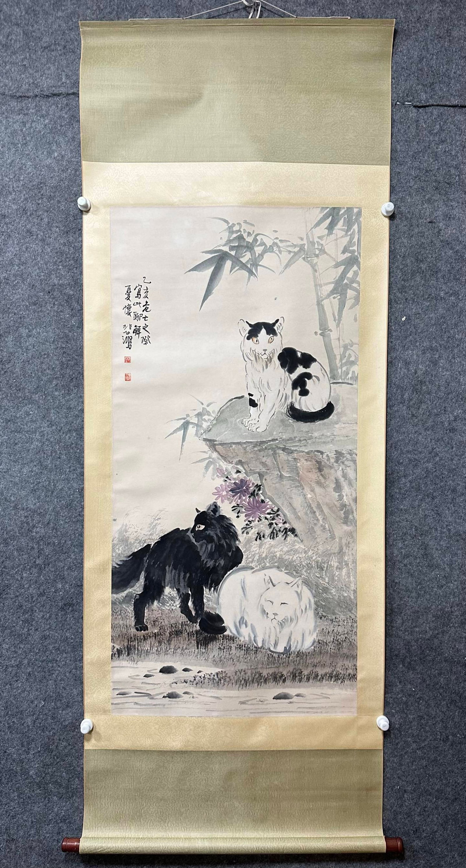 A Chinese Vertical Scroll Ink Painting of Cat on Paper: A Chinese Vertical Scroll Ink Painting of Cat on Paper,Xu Beihong,Size:26.4inx53.7in 一幅中国水墨猫画立轴,徐悲鸿