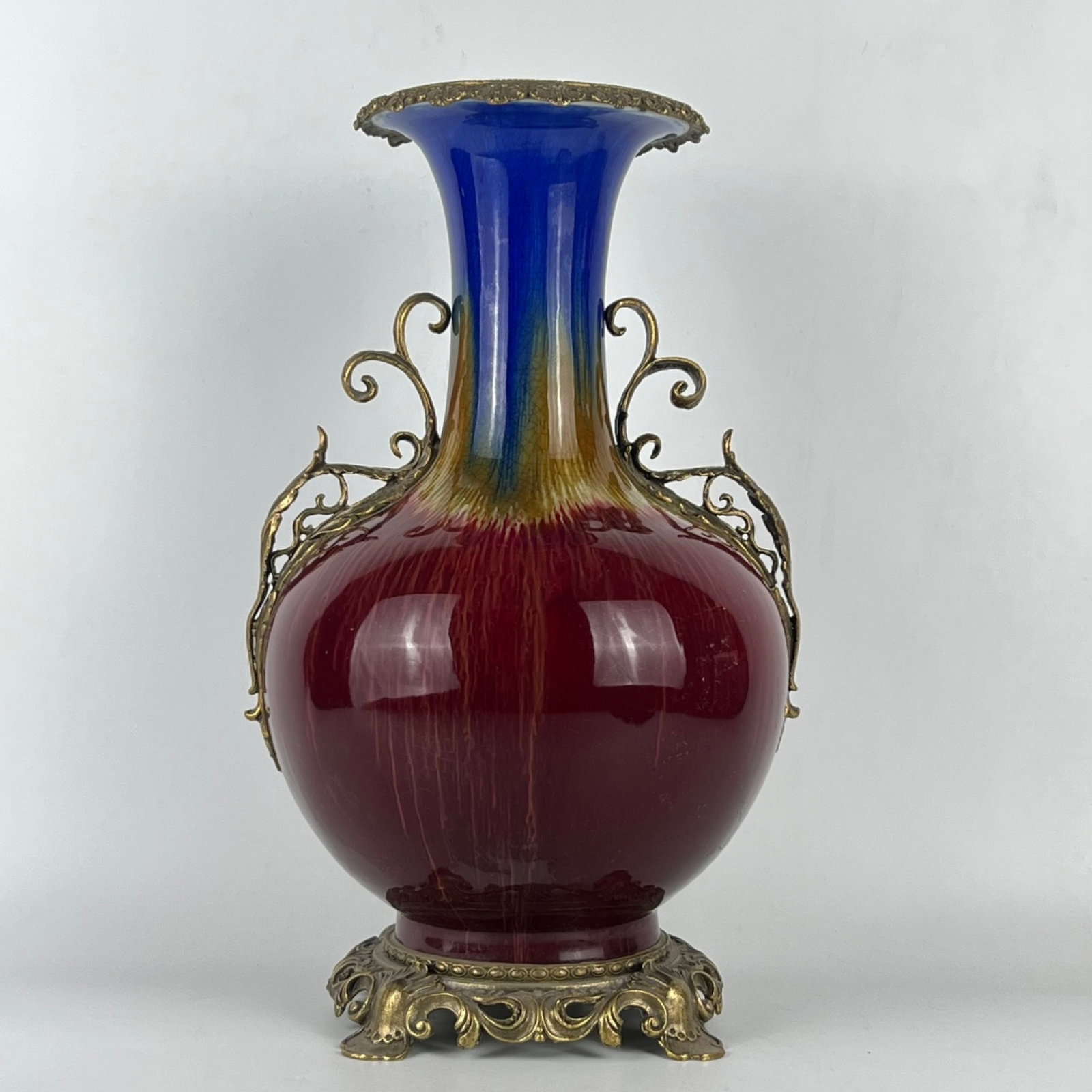A Huge Flambe Glazed Inlaid Bronze Double-Ears Vase: A Huge Flambe Glazed Inlaid Bronze Double-Ears Vase,Qing Dynasty,China,Qianlong Six-character Mark,Size:17.3inx10.2in 窑变釉镶铜双耳瓶,中国&