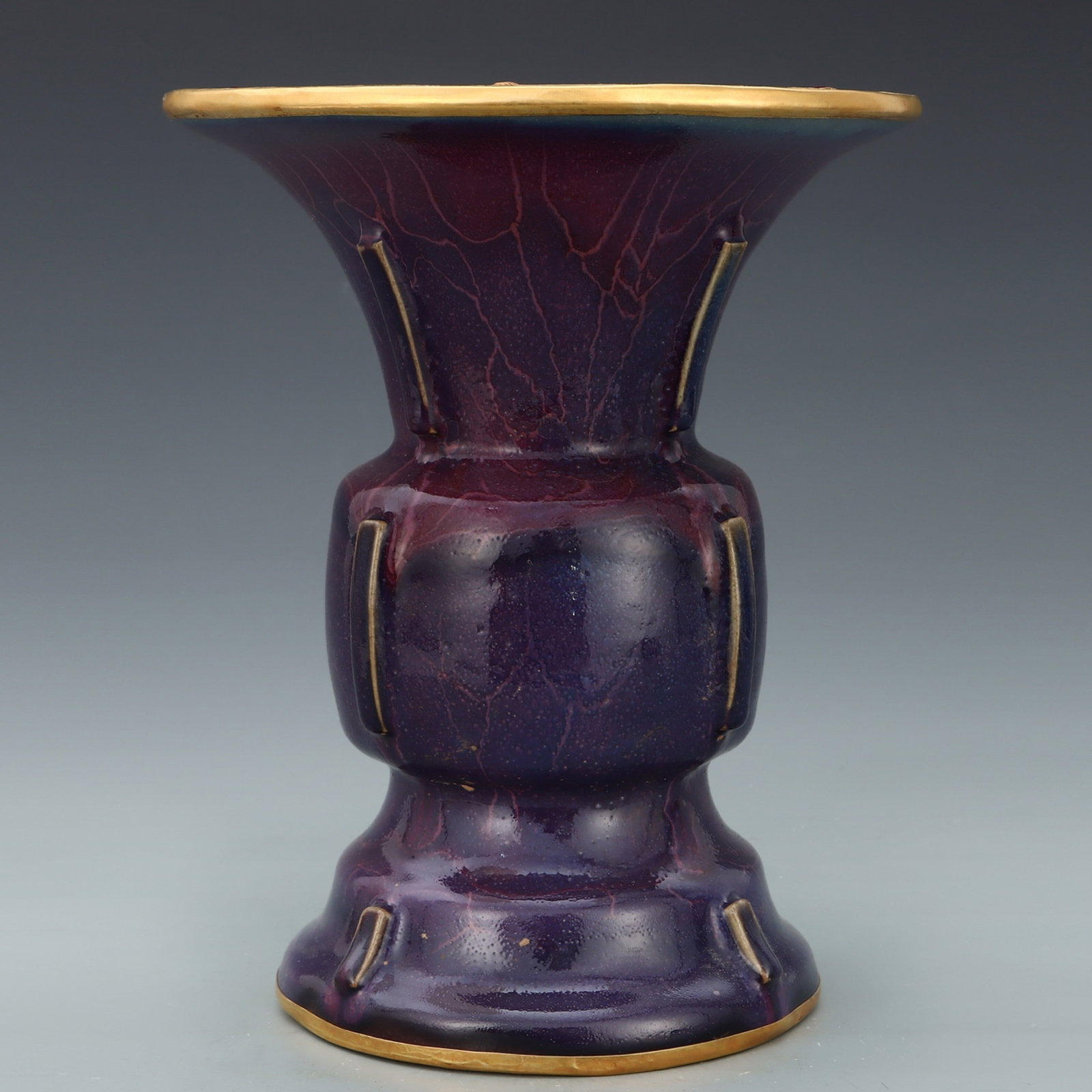 An Exquisite Jun yao Red Glazed Inlaid Gold Inlaid Gems Vase (1 of 9)
