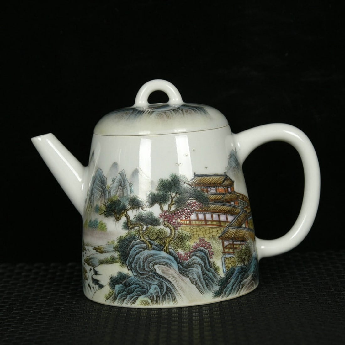 An Exquisite Enamel Landscape Pattern Pot,with poem: An Exquisite Enamel Landscape Pattern Pot,with poem,Qing Dynasty,China,Yongzheng Four-character Mark,Size:3.7inx4.9in 珐琅彩山水纹壶,带诗文&