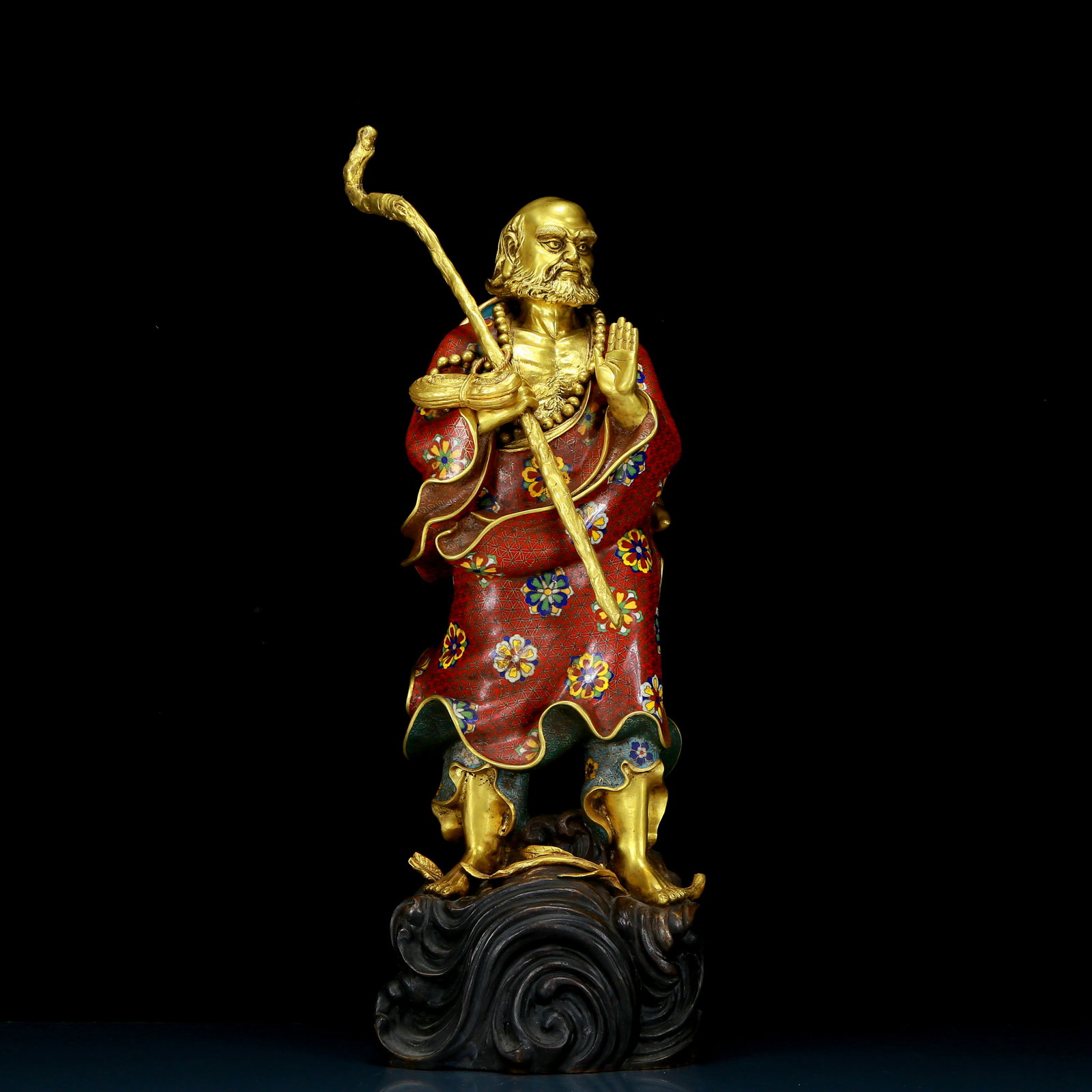 A Huge Cloisonne Statue of Dharma: A Huge Cloisonne Statue of Dharma，Qing Dynasty, China，Qianlong Four-character Mark，Size:9.4inx5.5inx28in，Weight:16.10kg 景泰蓝达摩像A