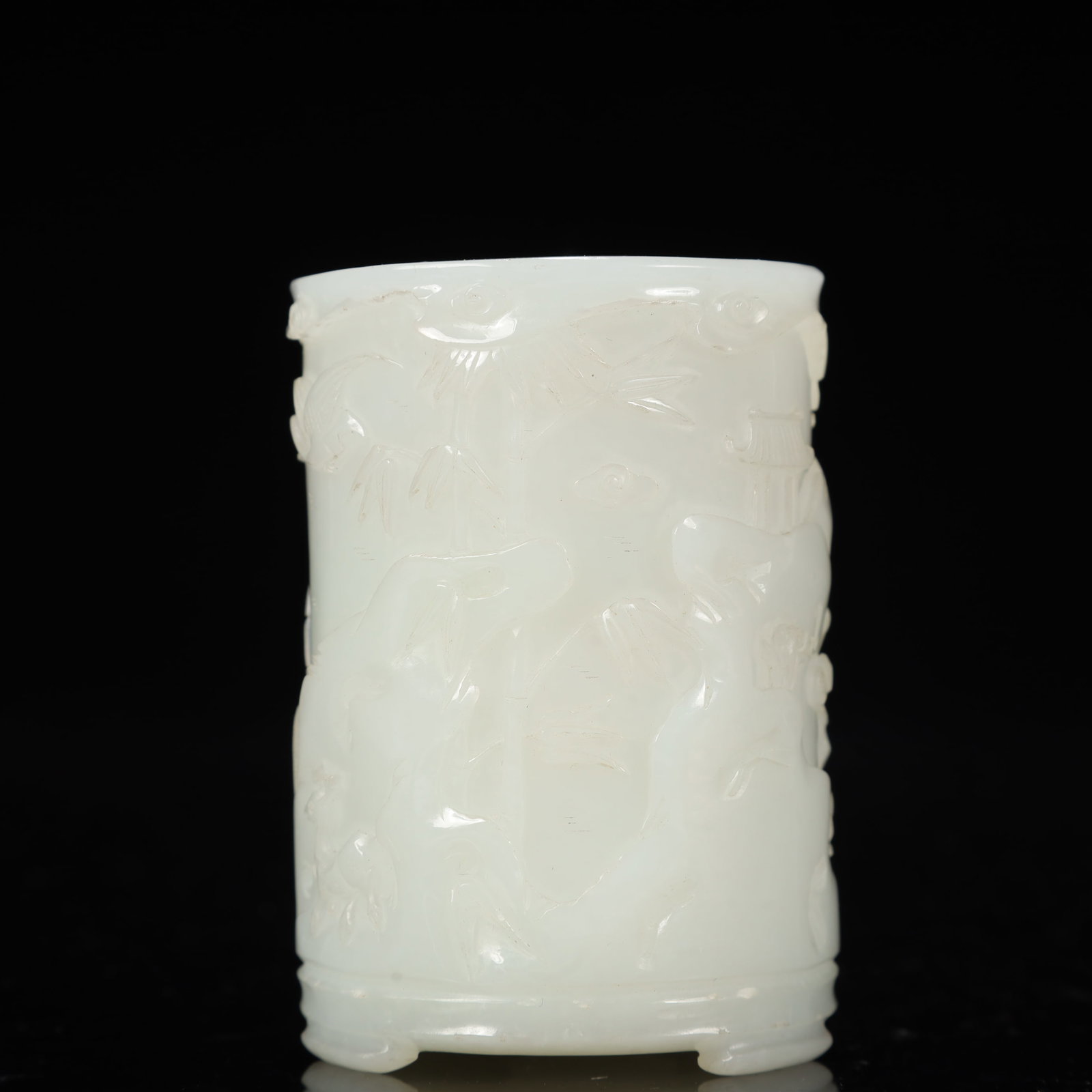 An Exquisite White Jade Landscape and Figure Pattern Tripod Brush Pot - 4