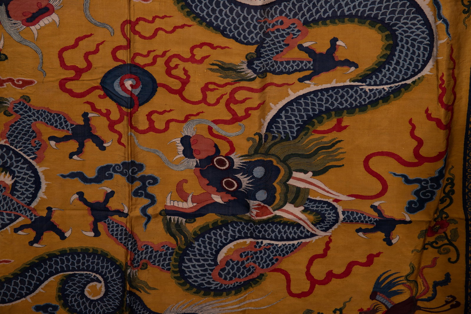 An Exquisite Kesi Embroidery Auspicious Cloud and Dragon Pattern - 5