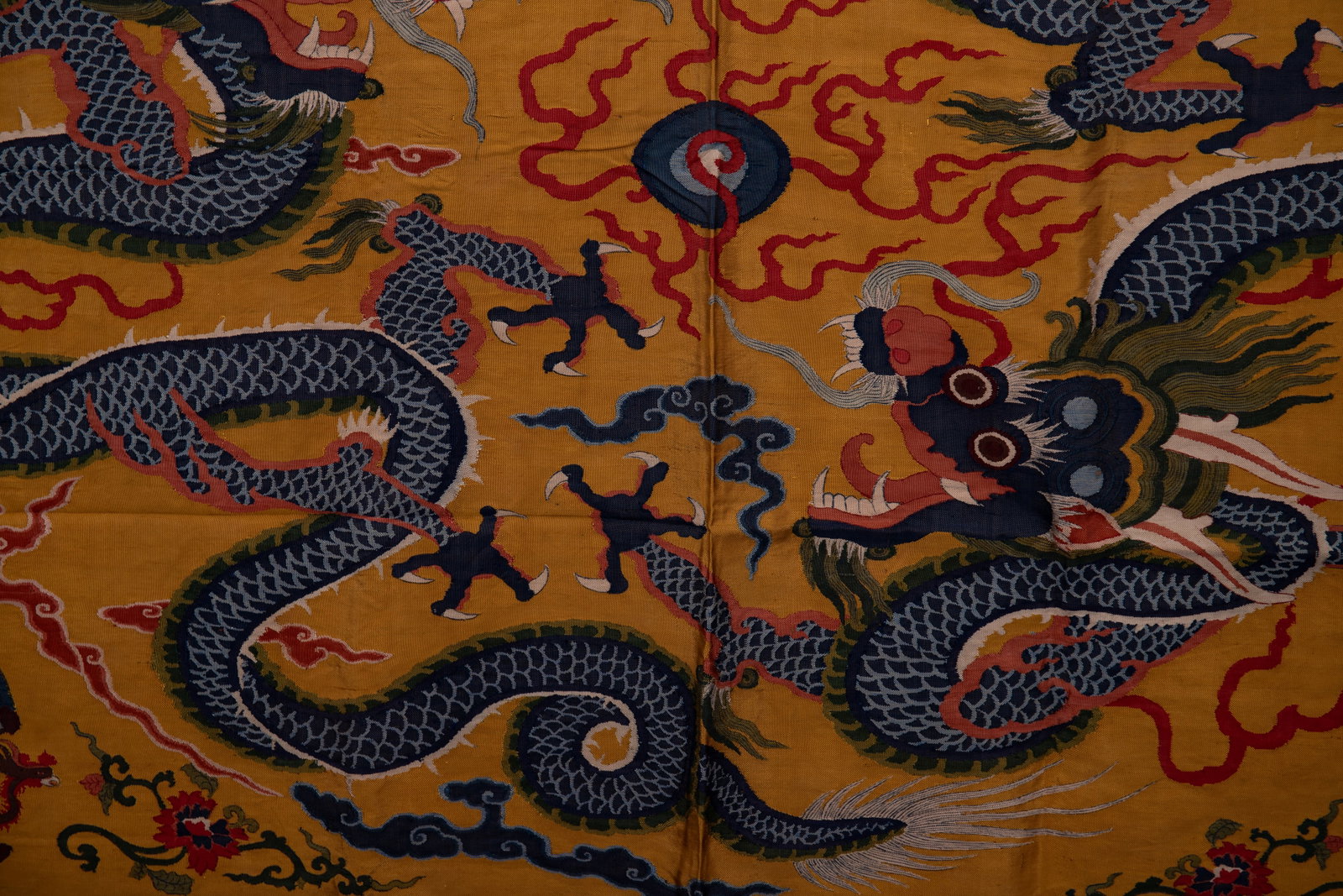 An Exquisite Kesi Embroidery Auspicious Cloud and Dragon Pattern - 7