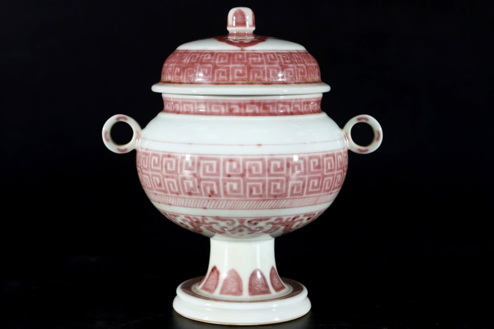 An Exquisite Underglaze-Red Double-Ears Jar with Cover: An Exquisite Underglaze-Red Double-Ears Jar with Cover,Qing Dynasty,China,Qianlong Six-character Mark,Size:7.5inx6.7in 釉里红双耳盖罐中国清&