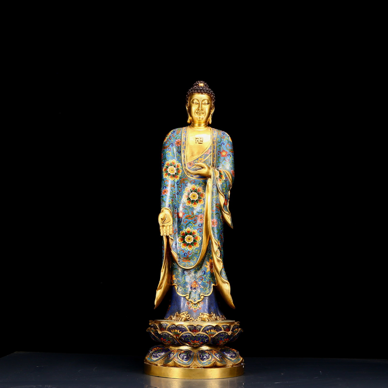 A Huge Cloisonne Statue of Sakyamuni: A Huge Cloisonne Statue of Sakyamuni,Qing Dynasty, China,Qianlong Six-character Mark,Size:7.9inx26in,Weight:15.785kg 景泰蓝释迦摩尼像，清