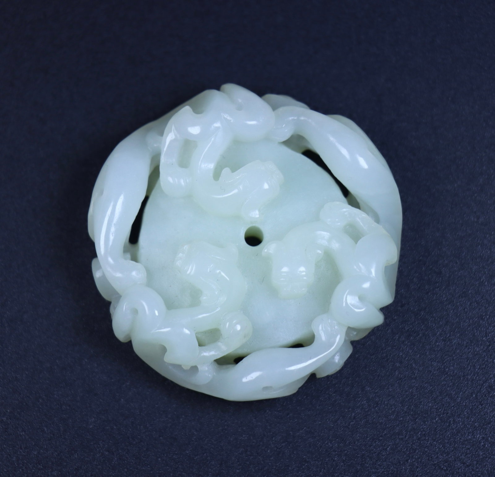 An Exquisite White Jade Chi-Dragon Pattern Pendant - 5