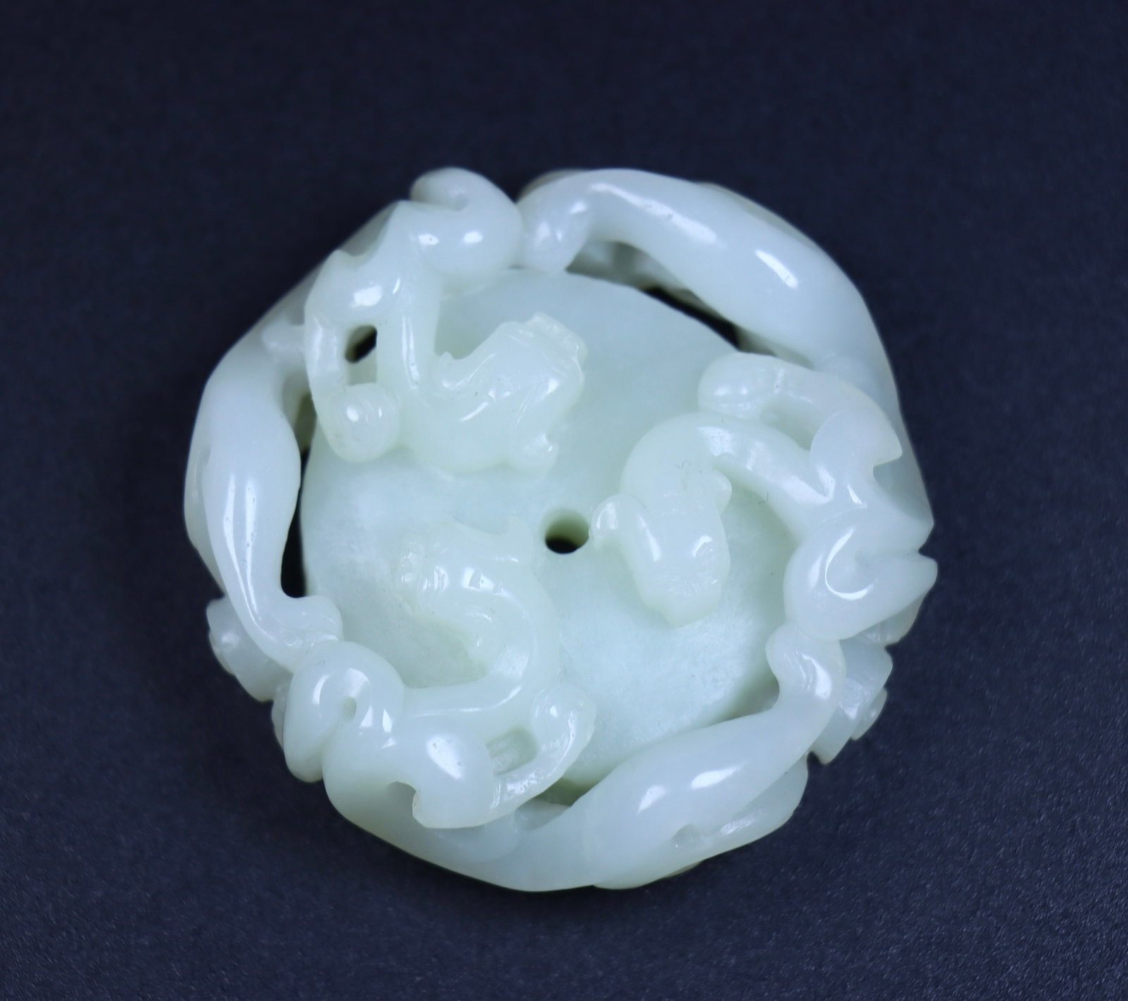 An Exquisite White Jade Chi-Dragon Pattern Pendant - 7