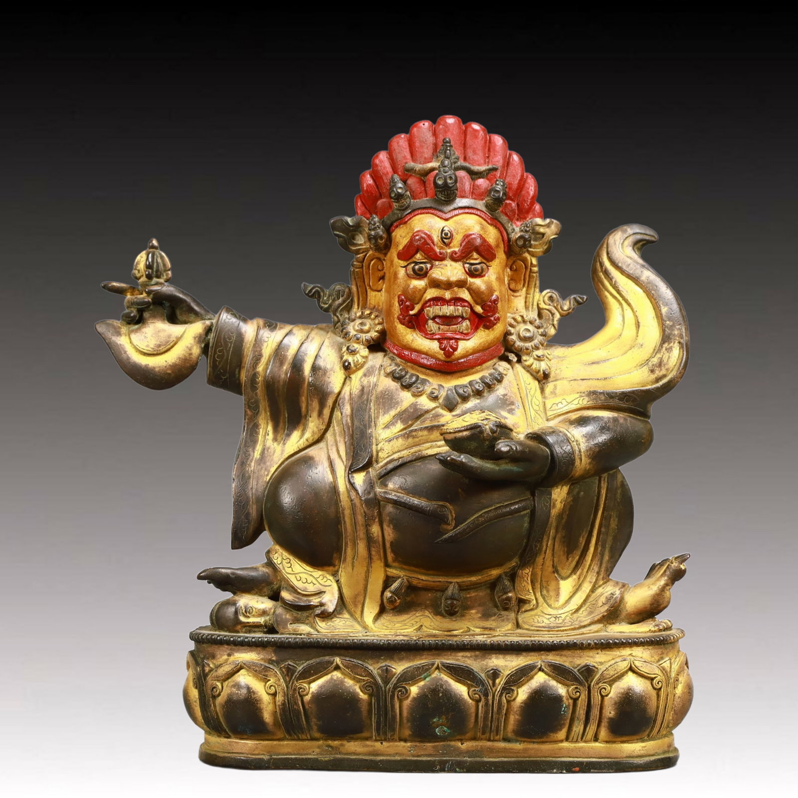 A Solemn Gilt Bronze Statue of Mammon: A Solemn Gilt Bronze Statue of Mammon,Ming Dynasty, China,Size:9.4inx3.1inx11in,Weight:4000g 铜鎏金财神像,中国明代