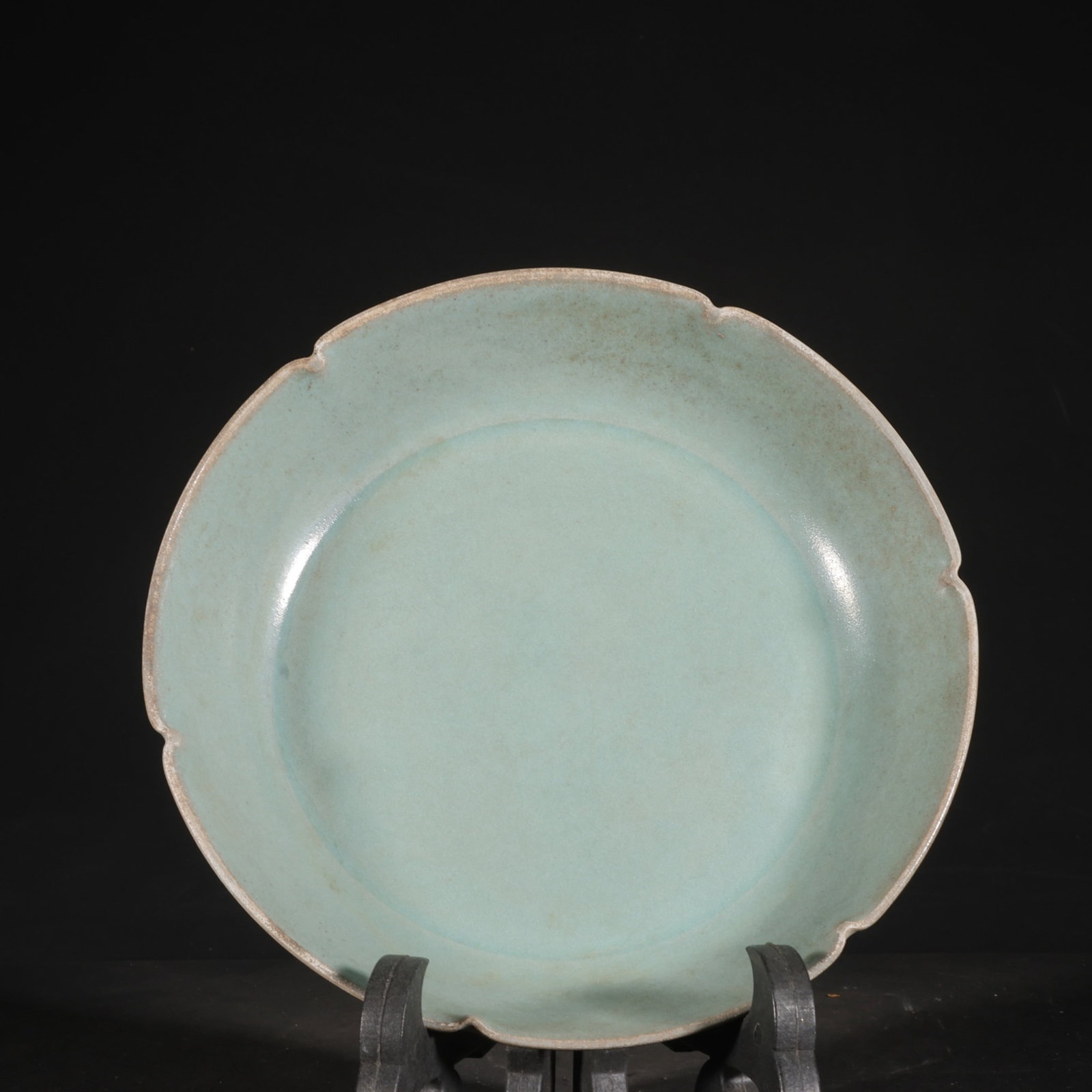 An Exquisite Ru yao Sky Blue Glazed Brush Washer: An Exquisite Ru yao Sky Blue Glazed Brush Washer,Song Dynasty,China,Size:1.5inx5.9in 汝窑天蓝釉笔洗,中国宋代