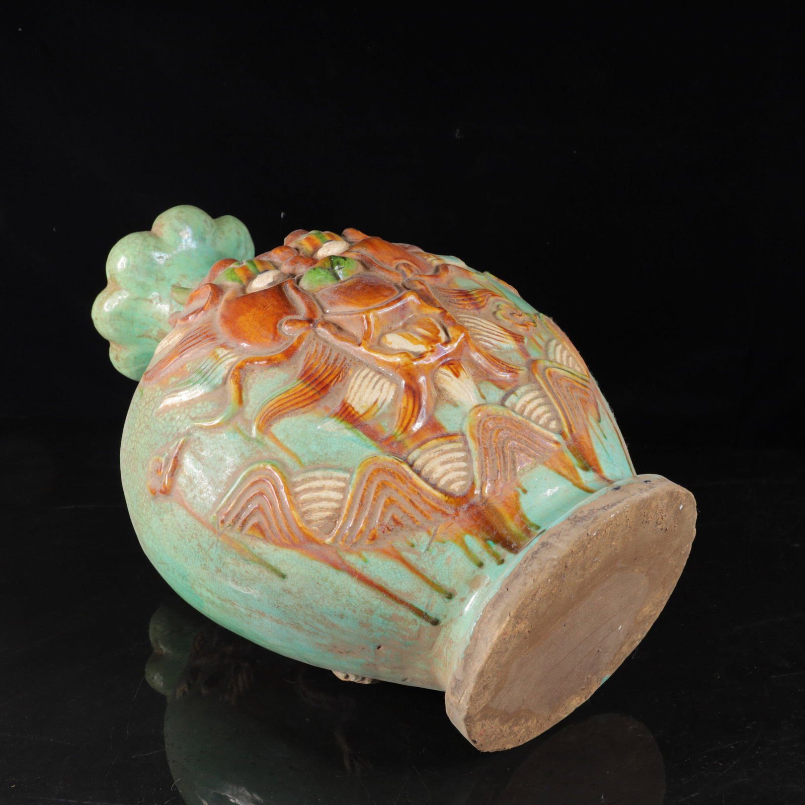 An Exquisite Tang Tri-Color Glazed Pottery Dragon Pattern Vase - 12