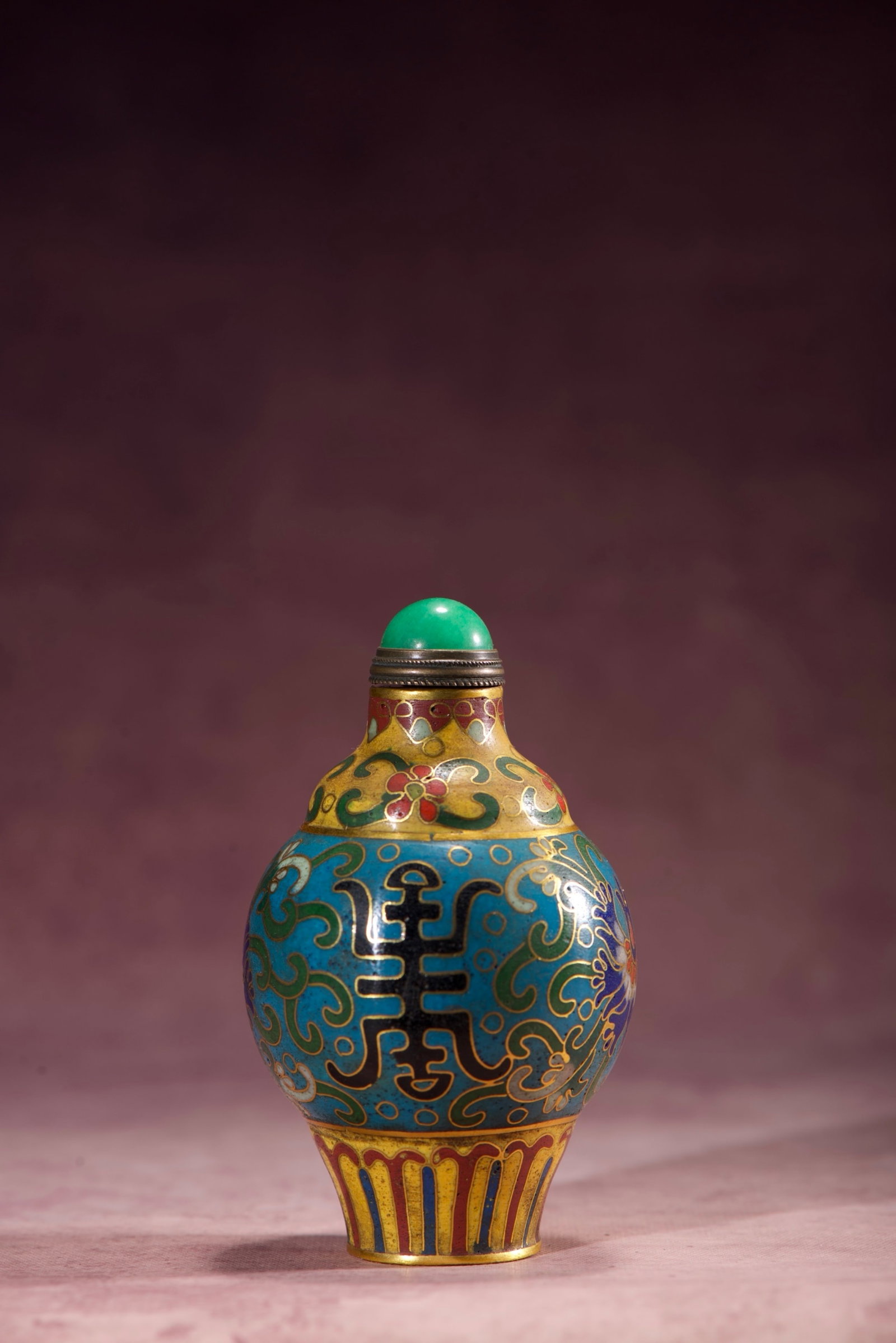 An Exquisite Cloisonne Lotus Pattern Snuff Bottle - 4