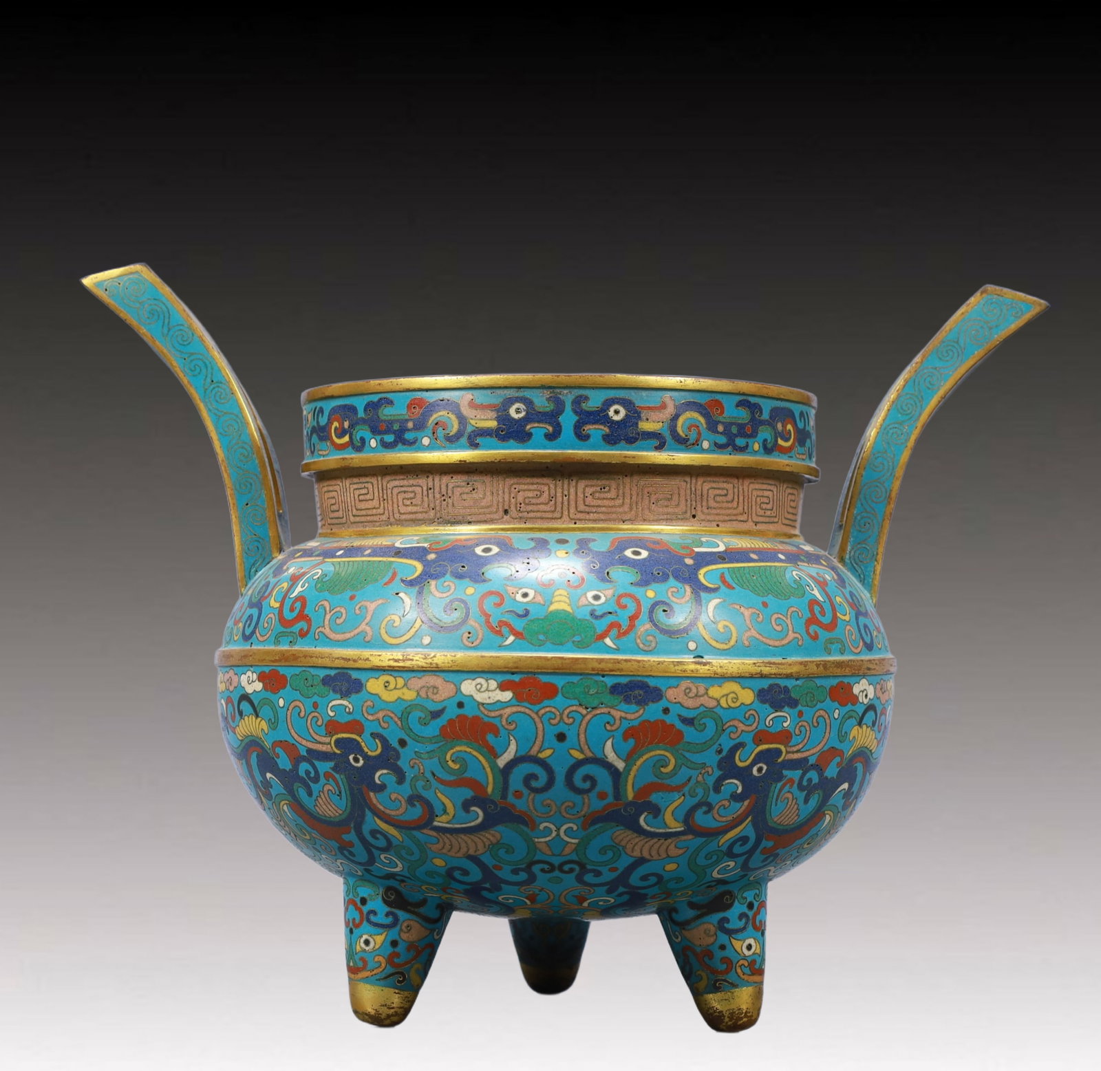 An Exquisite Cloisonne Phoenix Pattern Double-Ears and Tripod Censer: An Exquisite Cloisonne Phoenix Pattern Double-Ears and Tripod Censer,Qing Dynasty, China, Qianlong Four-character Mark,Size:13.2inx7.1inx8.5inWeight:3000g 景泰蓝凤纹Ö