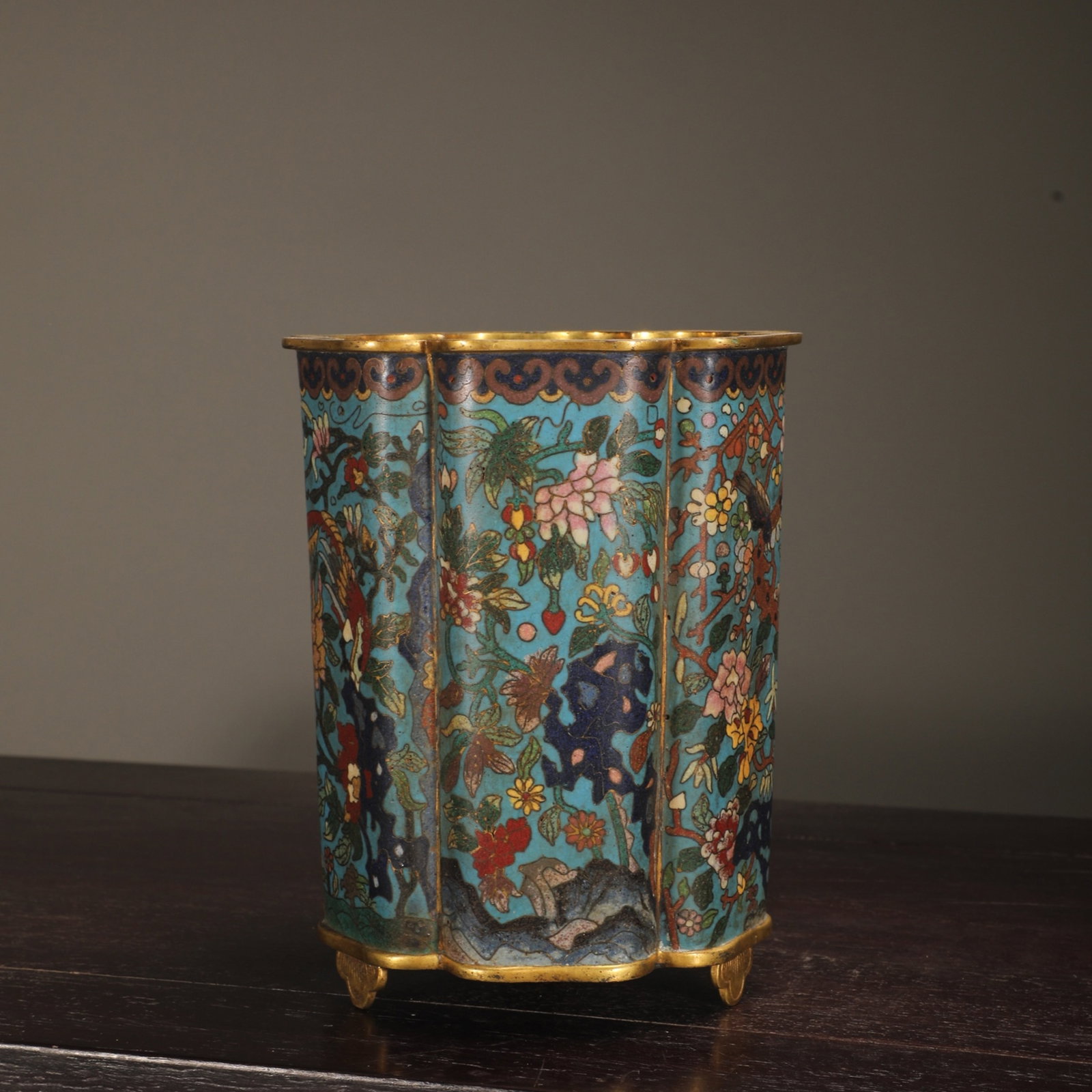 An Exquisite Cloisonne Flower Pattern Brush Pot - 3