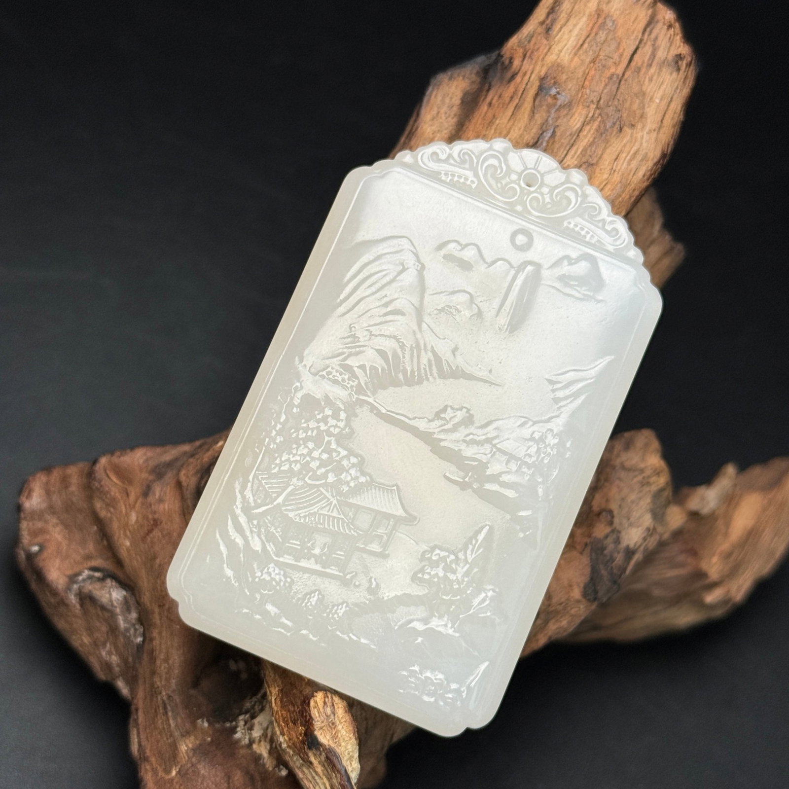 An Exquisite White Jade Landscape Pattern Pendant - 2
