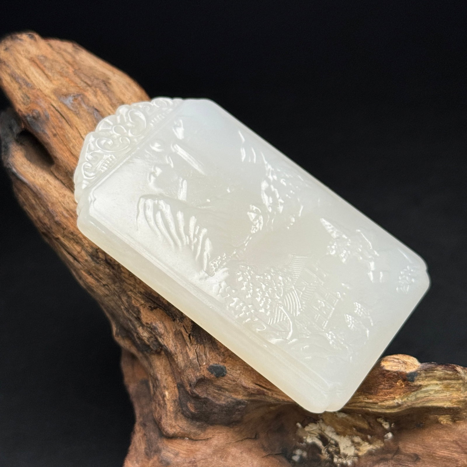 An Exquisite White Jade Landscape Pattern Pendant - 5