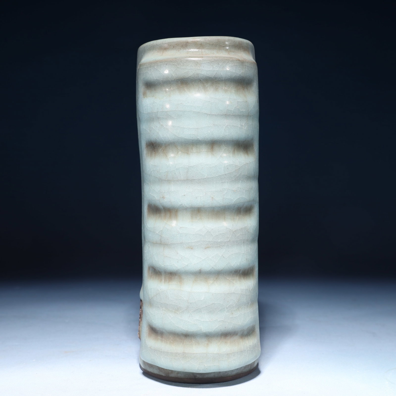 An Exquisite Ruyi - 7
