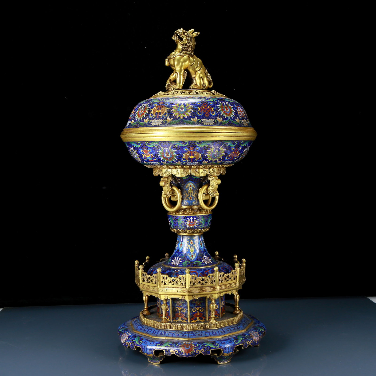 A perfect cloisonné 'lotus and Eight dharma-vessel' pattern box (1 of 20)