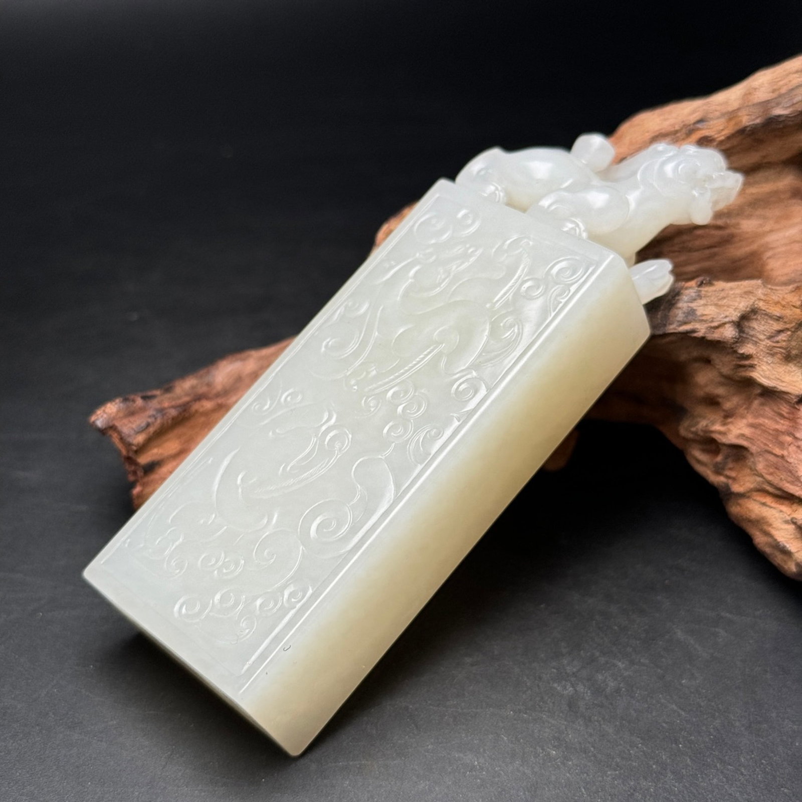 An Exquisite White Jade Wealth-Attracting Creature Pattern Seal - 5