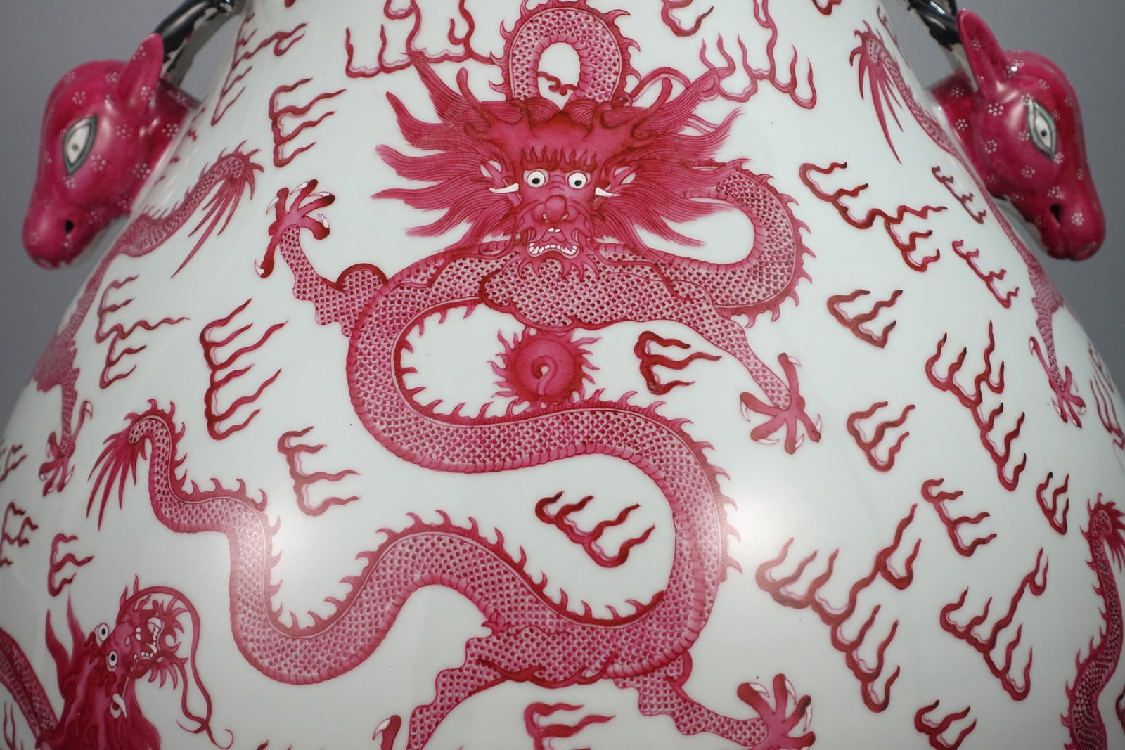 A Huge Agate Red Glazed Dragon Pattern Deer-Ears Vase - 3