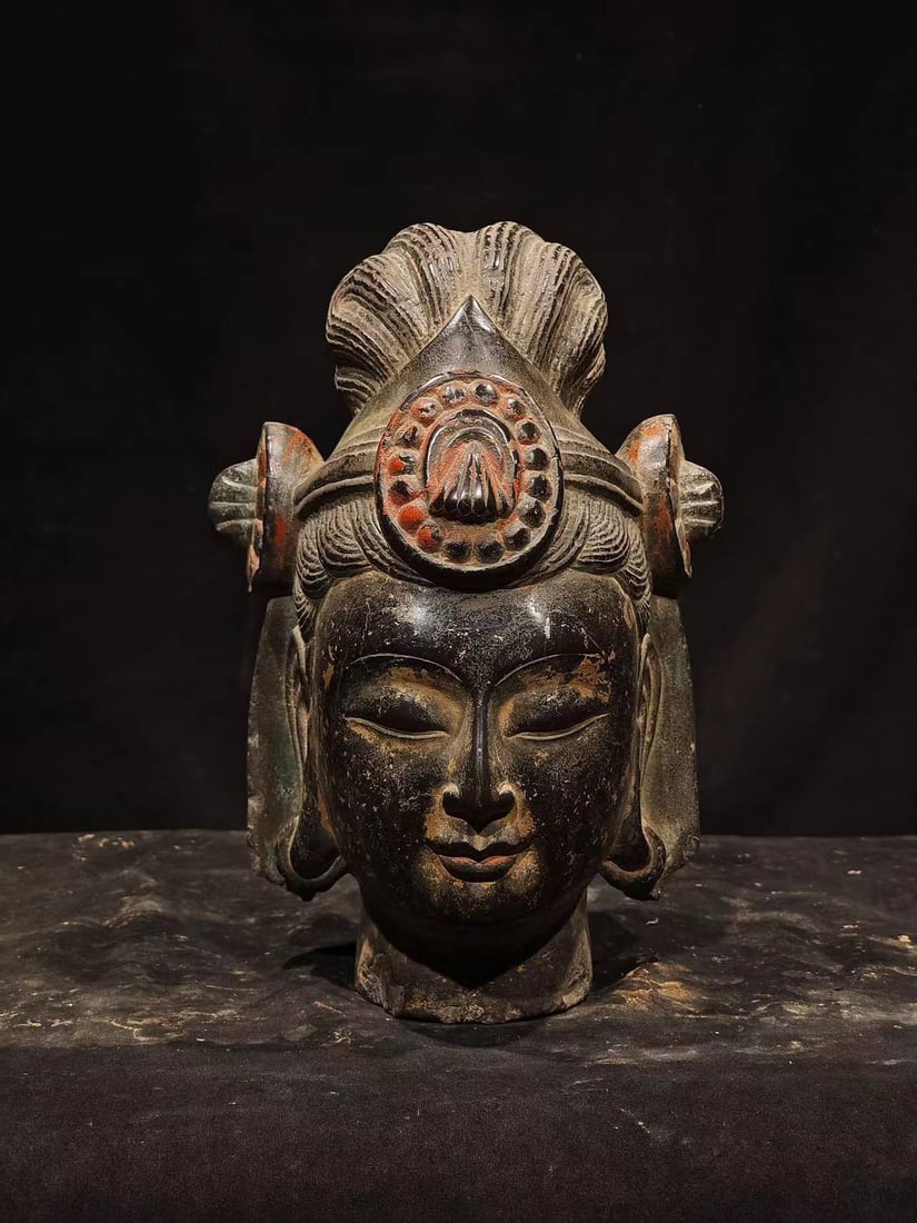 A Rare Limestone Avalokitesvara Head Ornament: A Rare Limestone Avalokitesvara Head Ornament,Qing Dynasty, China,Size:15in 青石观音头摆件,中国清代