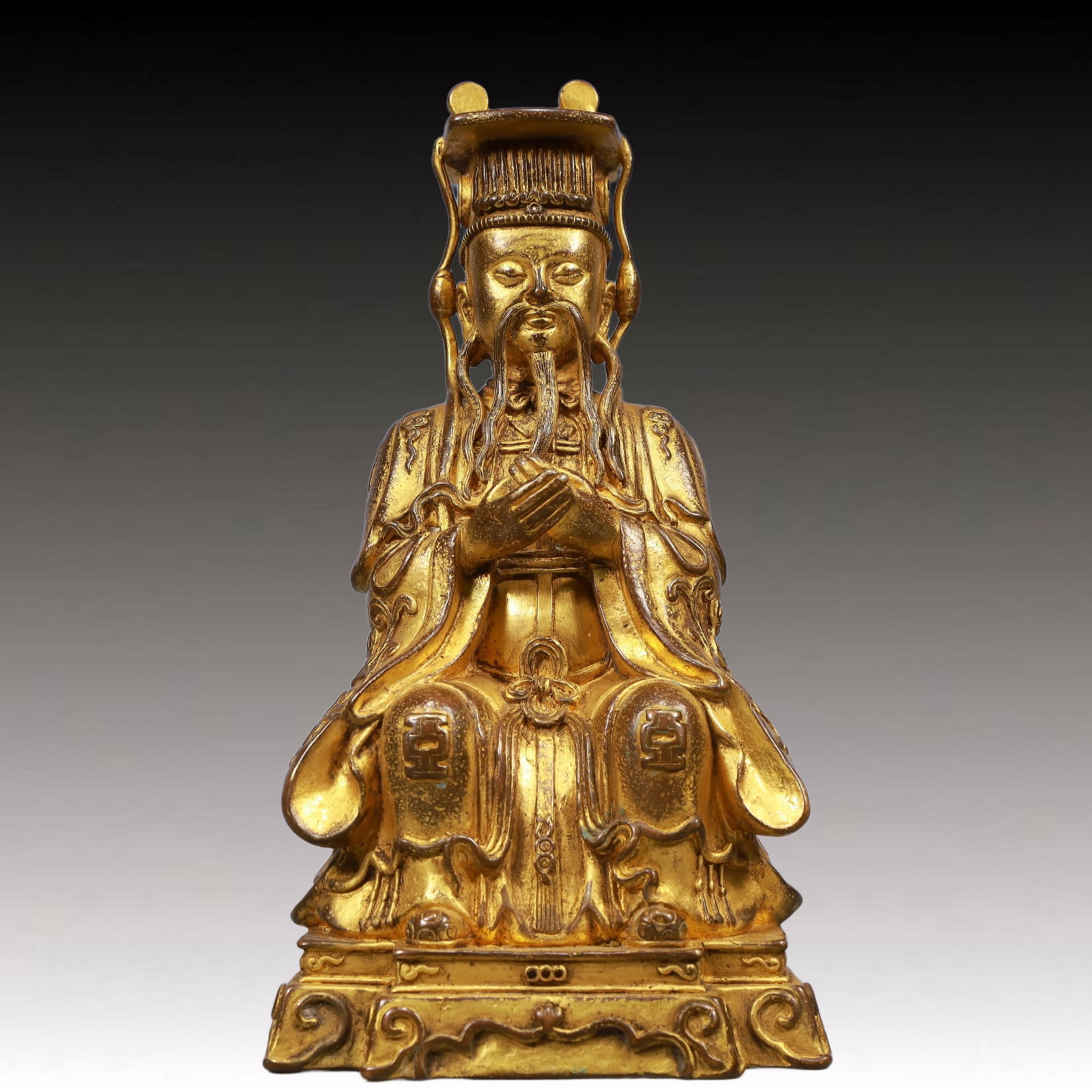 A Solemn Gilt Bronze Statue of Mammon: A Solemn Gilt Bronze Statue of Mammon, Qing Dynasty, China, Size:4.7inx3.9inx10in, Weight:2750g 铜鎏金财神像,中国清代,尺寸:4.7in